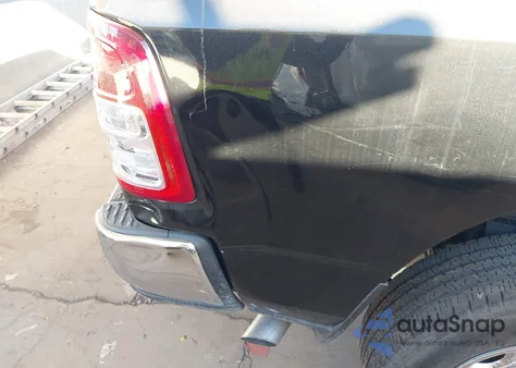 2023 Ram 2500 Tradesman 4X4 6'4 Box z USA, uszkodzony, nr VIN 3C6UR5CL8PG616892